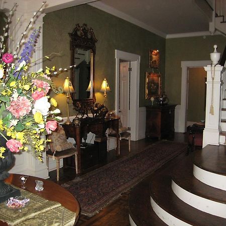 Belle Oaks Inn Gonzales Eksteriør billede