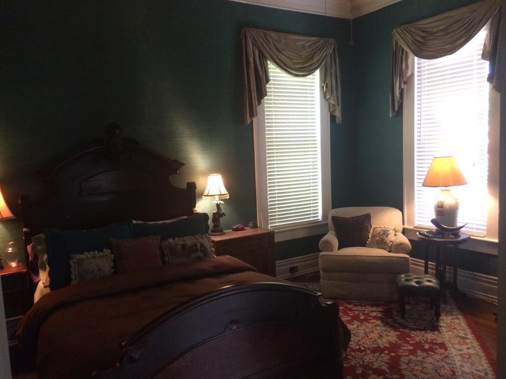 Belle Oaks Inn Gonzales Værelse billede